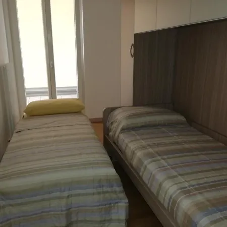 Appartamento La Terrazza Riva del Garda Buitenkant foto